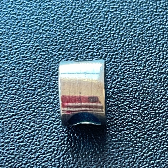 Miraculous Medal Sterling Silver Charm - PANDORA Bracelet Compatible - Picture 4 of 8